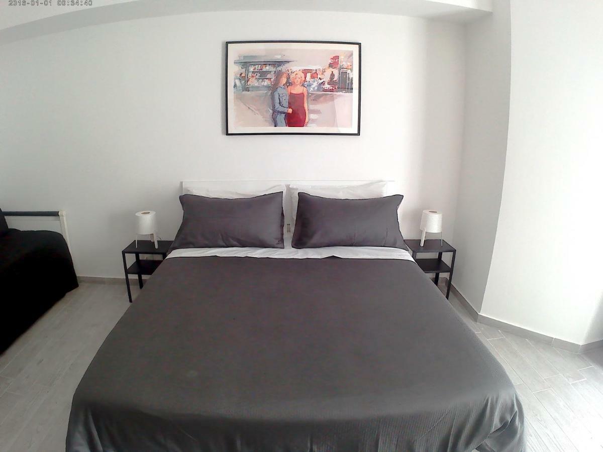 Privatunterkunft Ausonia House *