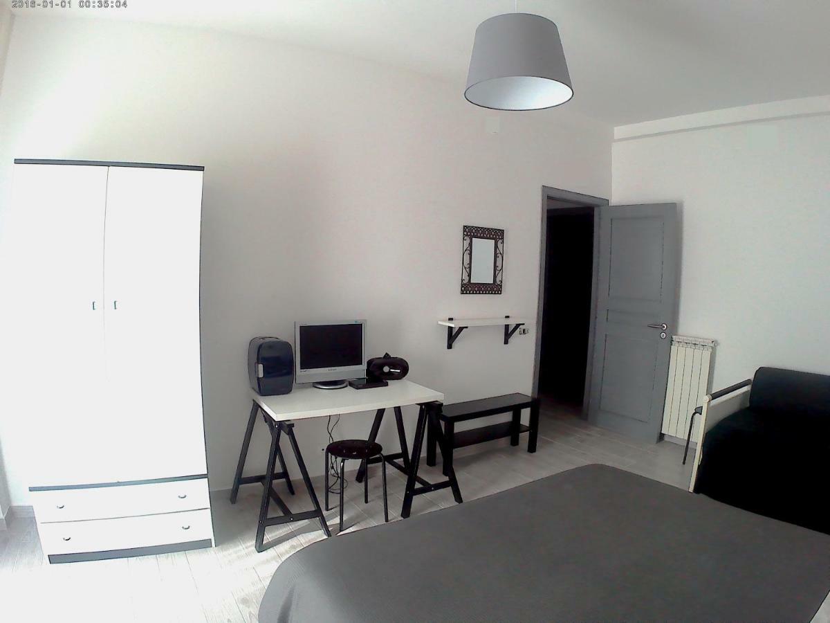 Hospedagem domiciliar Ausonia House